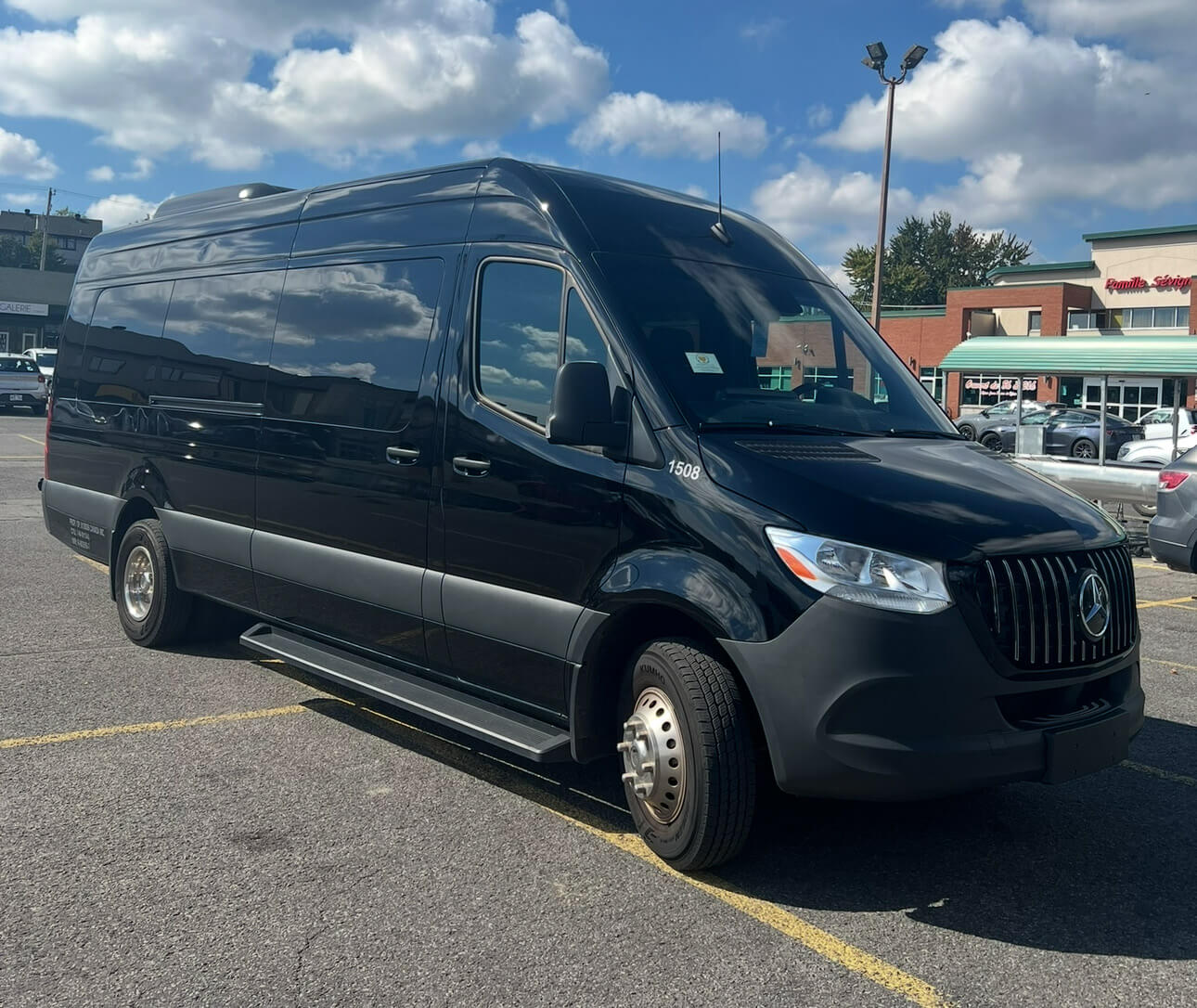sprinter_shuttle_interior_rear_view_low_res